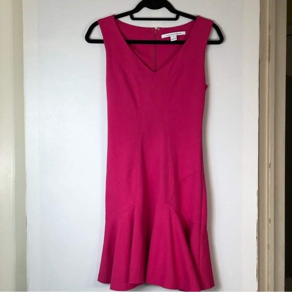 Diane von Furstenberg Carla Sleeveless Flared-Hem Dress in Jazzberry Pink - Picture 4 of 15